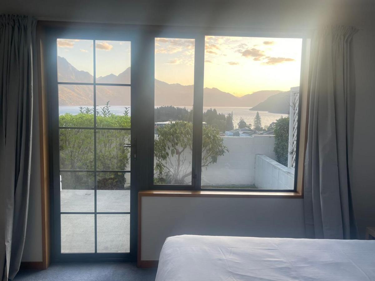 Villa Panoramic Views - 10 Minutes Walk To Town Queenstown Exterior foto